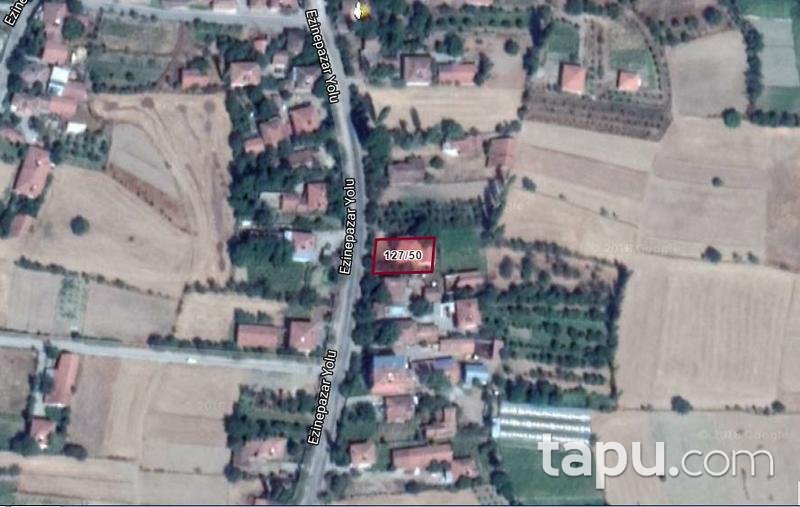 Amasya Merkez Ezinepazar Köyünde 144 m2 Kargir Ev ve Tarla