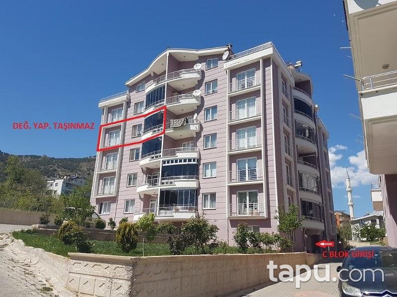 Tokat Merkez Büyük Beybağı Mahallesinde 128 m2 3+1 Daire