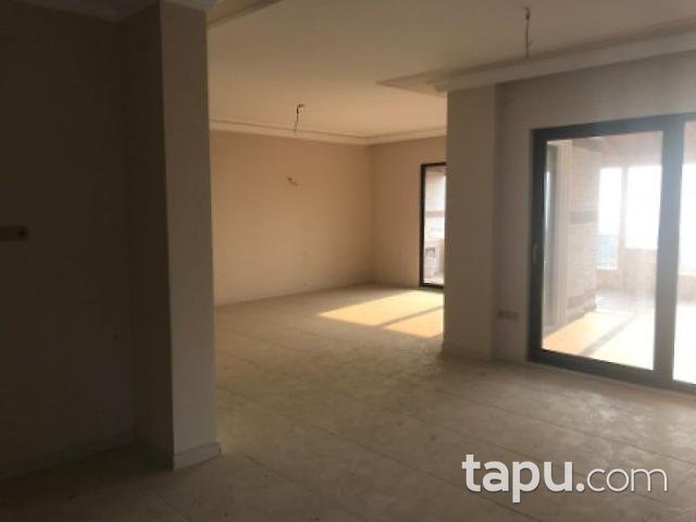 Aydın Kuşadası Soğucak Mahallesinde 296m2 Tripleks Daire