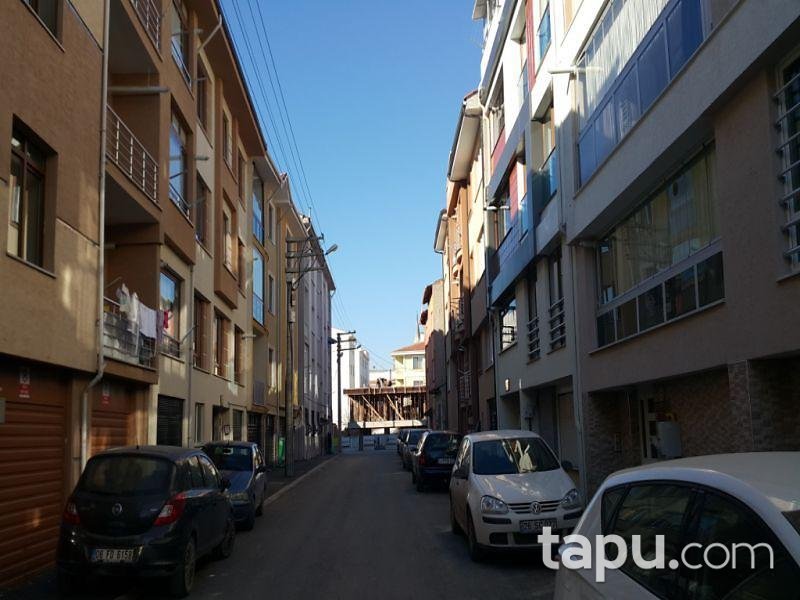 Eskişehir Odunpazarı Osmangazi Mahallesinde 90 m2 2+1 Daire