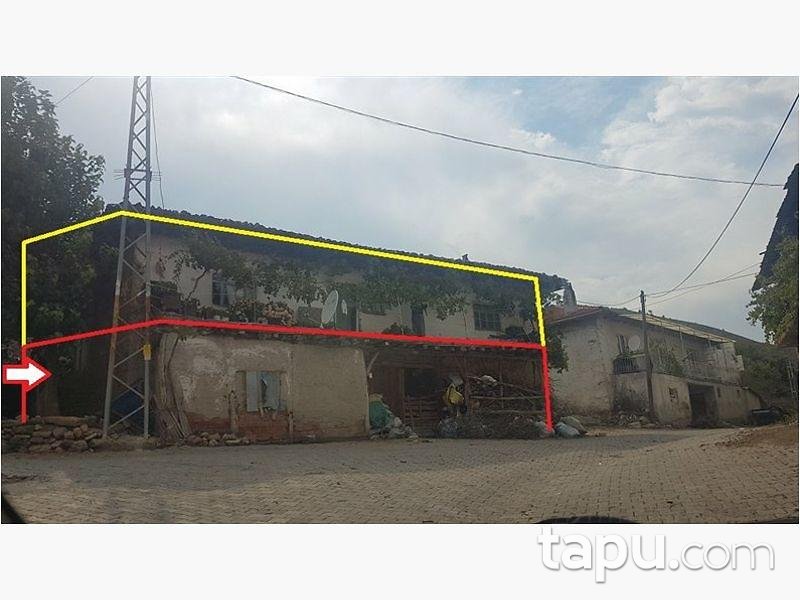 Kütahya Simav Karapınar Köyü Köyiçi Mevkiinde 240 m2 Ev