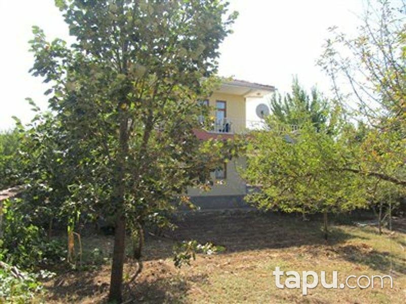 Çorum Alaca Günhan Mahallesi'nde Bina 6+2