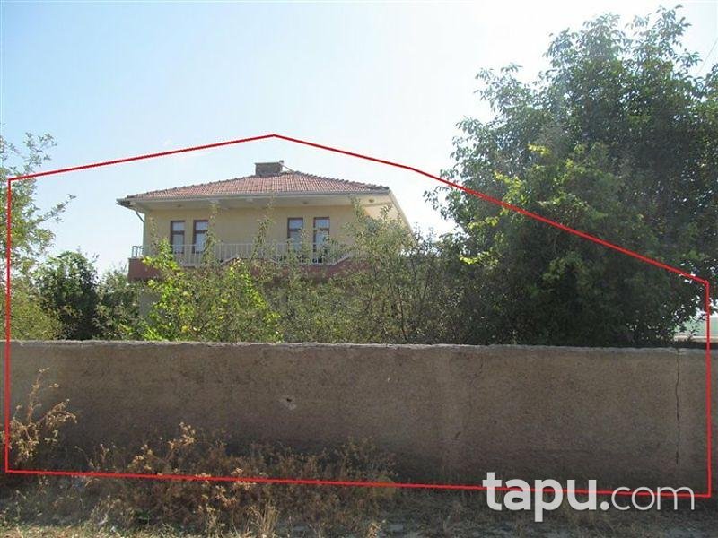 Çorum Alaca Günhan Mahallesi'nde Bina 6+2