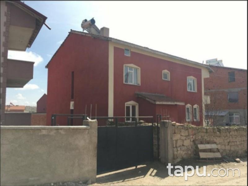 Afyonkarahisar İhsaniye Döğer Kasabasında 2 Katlı Bina ve Arsası