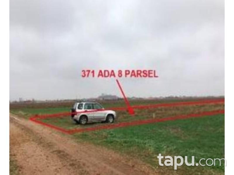 Karaman Merkez Yollarbaşı Köyünde 4.921 m2 Tarla