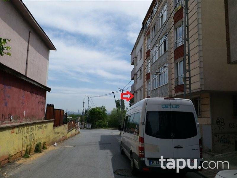 İstanbul Sultangazi Gazi Mahallesinde 2+1 98 m2 Daire