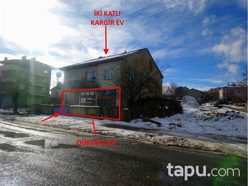 Konya Doğanhisar Hürriyet Mahallesinde 2 Katlı Bina