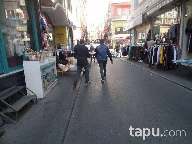 İstanbul Fatih Katipkasım Mahallesinde 4 Katlı Bina