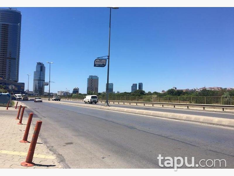 İstanbul Kartal Uprise Elite Sitesinde 1+1 Daire