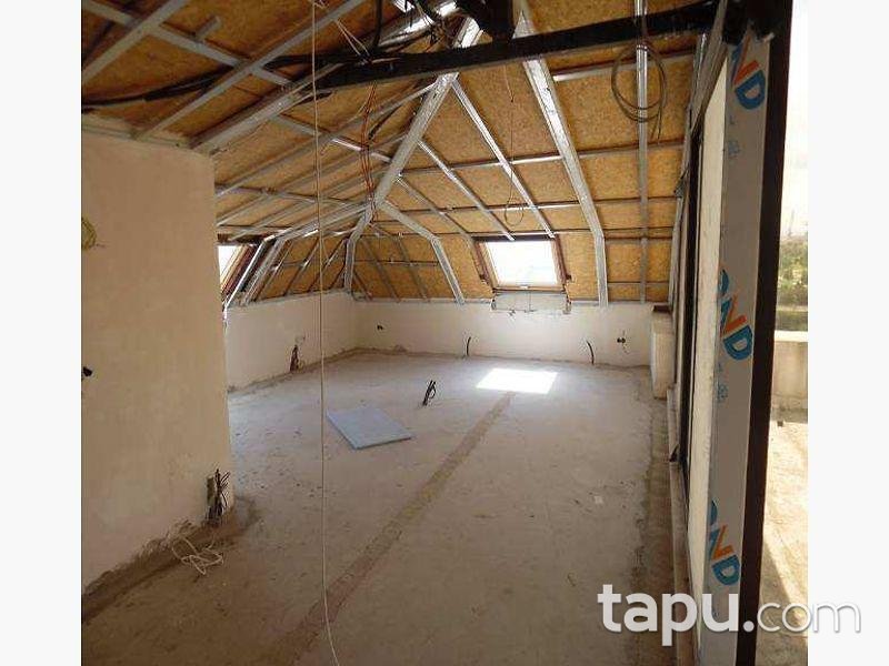 İstanbul Pendik Kaynarca Mahallesinde Natamam Hisseli Dubleks Villa