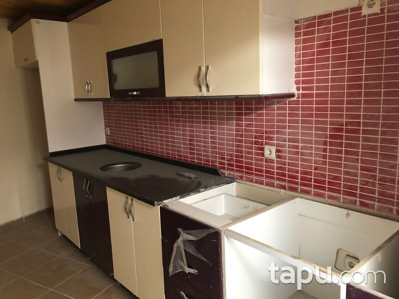 İstanbul Sultangazi Uğur Mumcu Mahallesinde 160 m2 4+1 Dubleks Daire