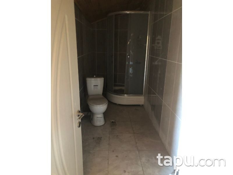 İstanbul Sultangazi Uğur Mumcu Mahallesinde 160 m2 4+1 Dubleks Daire