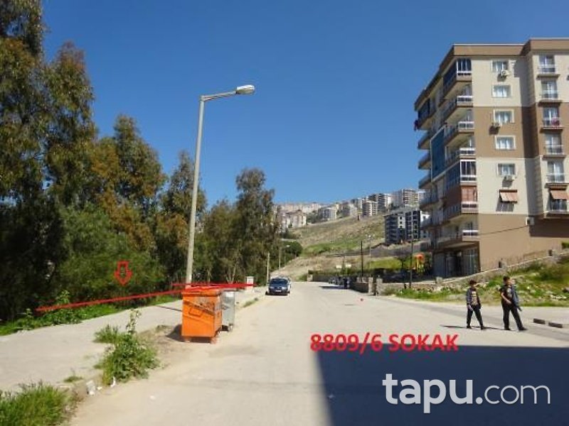İzmir Çiğli Esentepe Mahallesinde Hisseli 1 m2 İmarlı Arsa