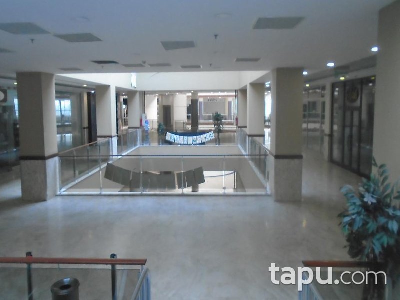 İstanbul Pendik Atlantis AVM'de 36 m2 Dükkan