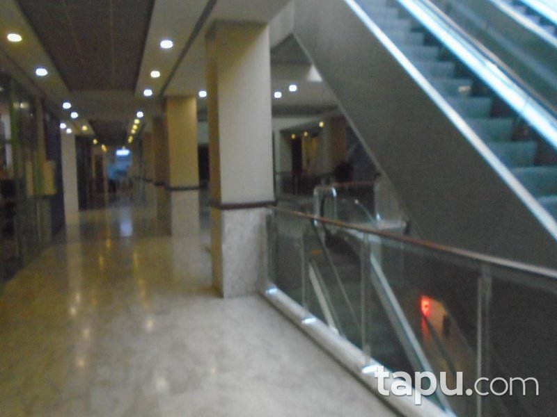 İstanbul Pendik Atlantis AVM'de 36 m2 Dükkan
