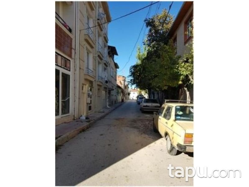 Eskişehir Tepebaşı Şirintepe Mahallesinde Depolu Dükkan