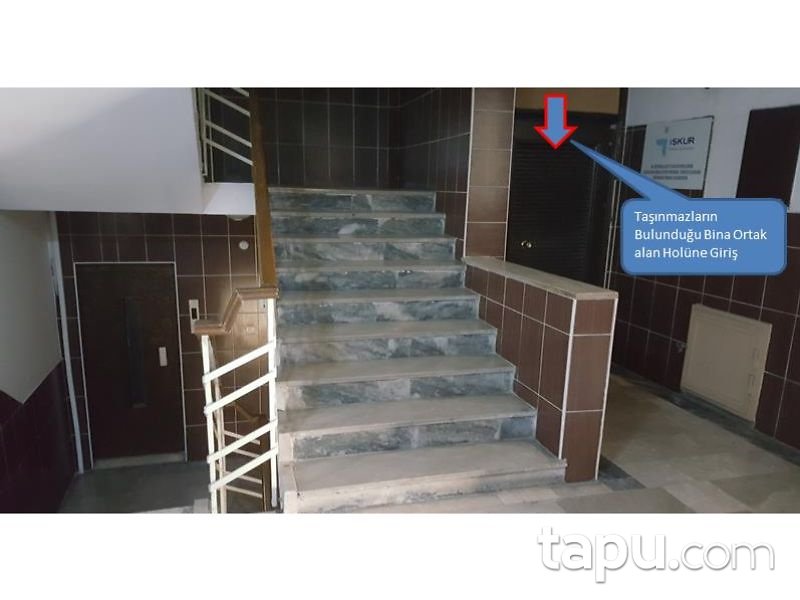 Mersin Akdeniz Mahmudiye Mahallesinde 4 adet Ofis