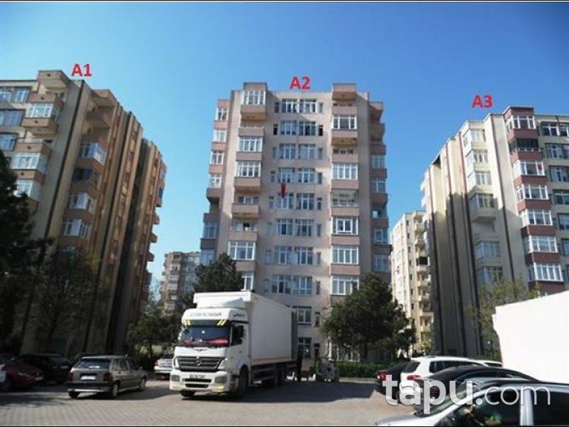 İstanbul Büyükçekmece Mimaroba Mahallesi Dolunay Sitesinde 3+1 Daire