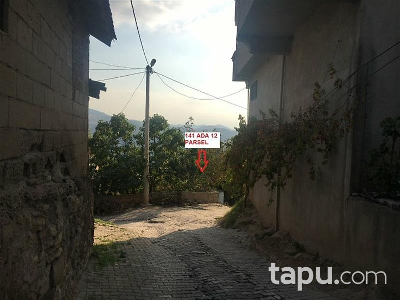 Bursa Gemlik Katırlı Mahallesinde Bahçeli Kargir Ev