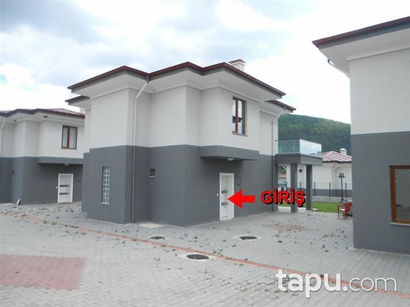 Ankara Çamlıdere Kayabaşı Mahallesi Aden Çamlıdere Konaklarında Villa