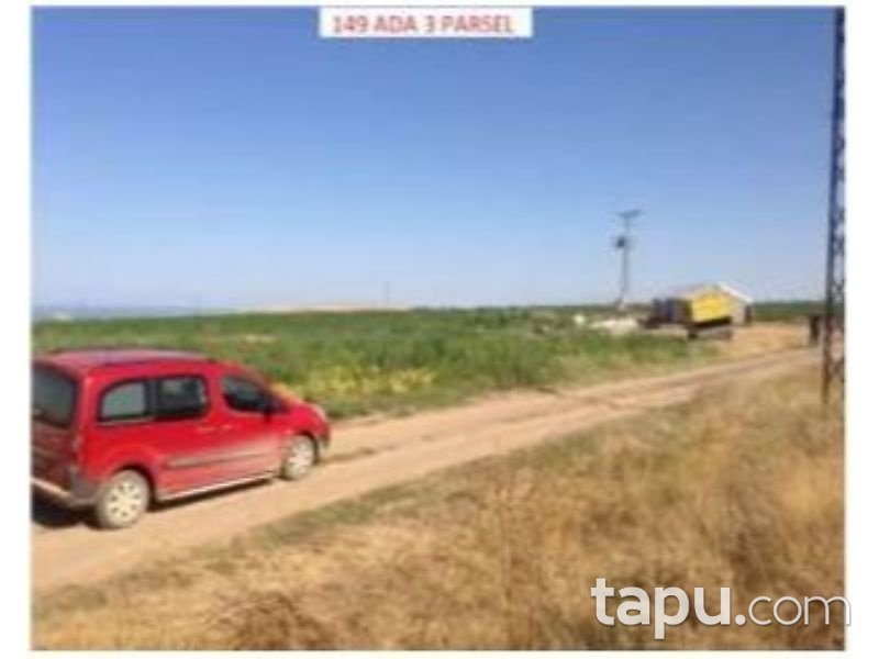 Bitlis Ahlat Taşharman Köyünde 89 Dönüm Tarla