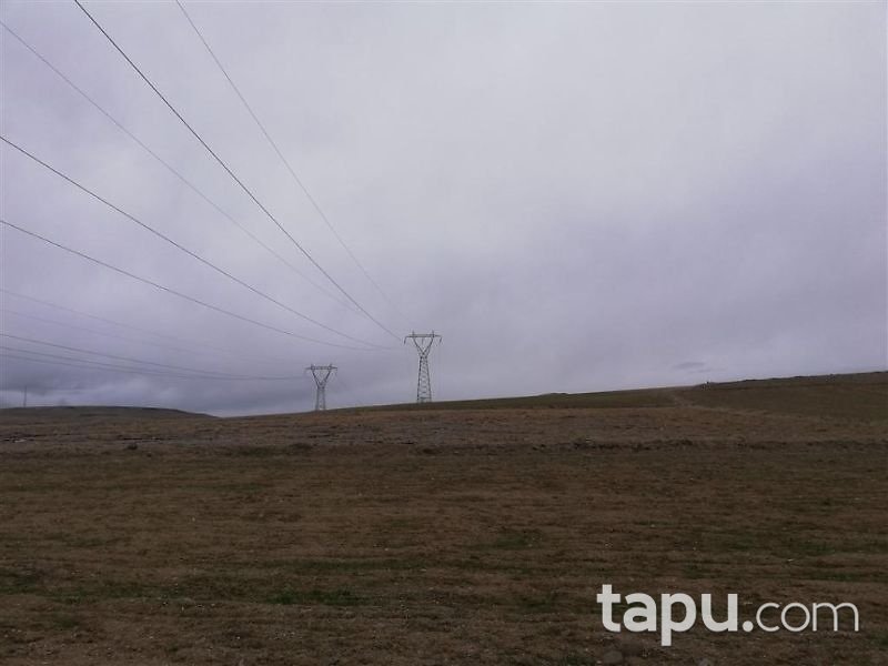 Kayseri İncesu Küllü Mahallesinde 2 Adet Tarla