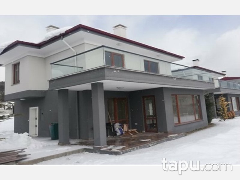 Ankara Çamlıdere Kayabaşı Mahallesi Aden Çamlıdere Konaklarında Villa