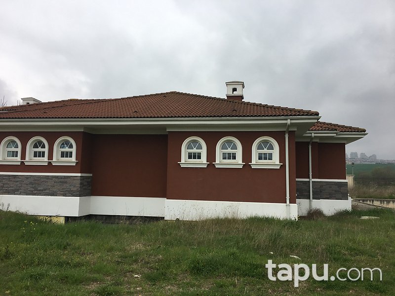 İstanbul Büyükçekmece Karaağaç Mahallesinde 7+1 Villa