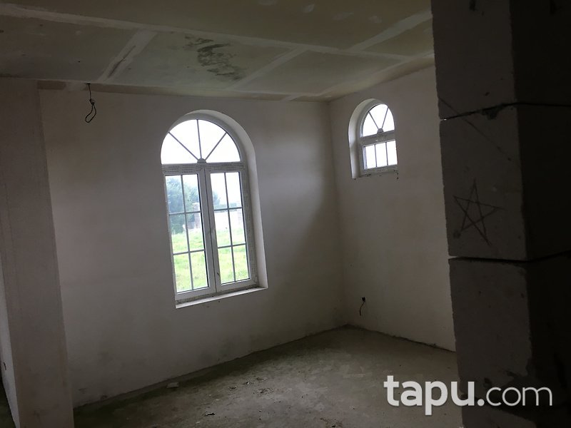 İstanbul Büyükçekmece Karaağaç Mahallesinde 7+1 Villa
