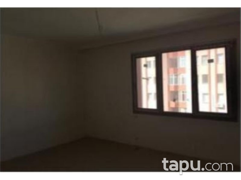 İzmir Torbalı Torbalı Mahallesi Gökdağ Sitesinde 3+1 Natamam Daire