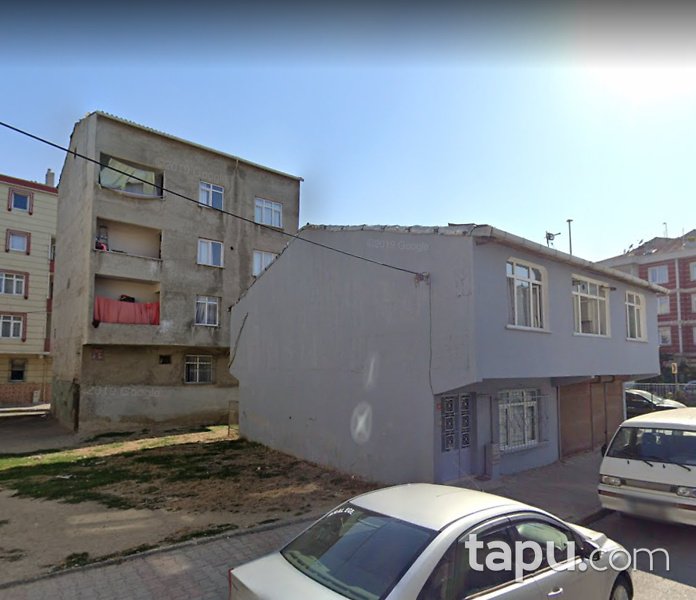 Bağcılar Kemalpaşa Mahallesi'nde 473/2400 Hisseli 2 Adet Bina