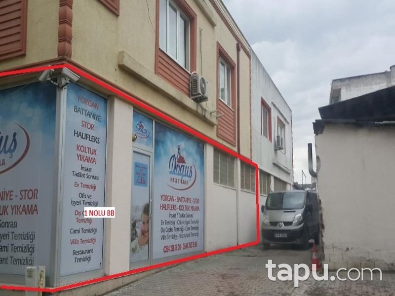 Sakarya Adapazarı Çukurahmediye Mahallesinde 135 m2 Dükkan