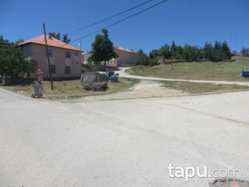 Adana Tufanbeyli Cumhuriyet Mahallesinde 634 m2 İmarlı Arsa