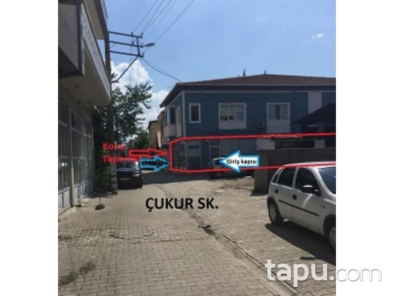 Sakarya Adapazarı Çukurahmediye Mahallesinde 135 m2 Dükkan