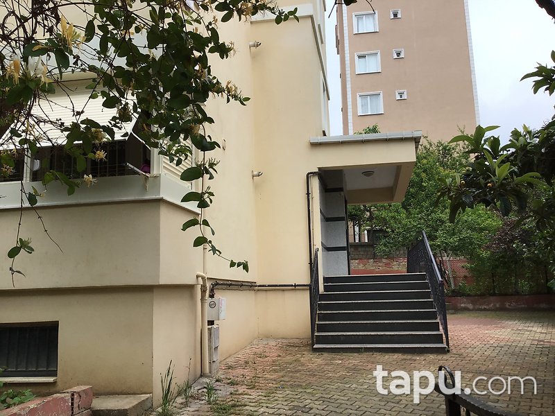 İstanbul Kartal Yakacık Yeni Mahallesinde 3+1 104m2 Daire