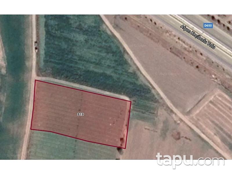 Afyonkarahisar Dinar Akgün Köyunden 4000 m2 Tarla