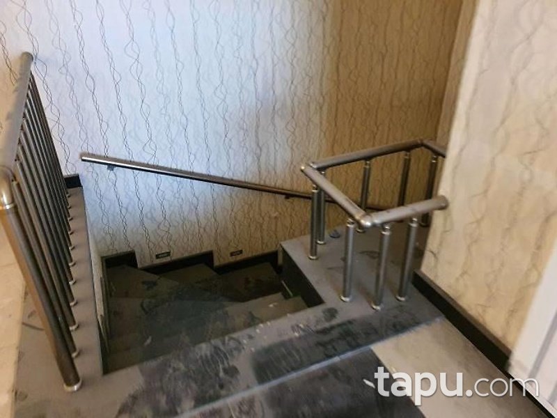Konya Karatay Erenler'de 190 m2 Depolu Dükkan