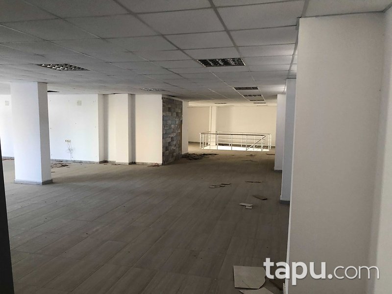 Osmaniye Bahçe Cumhuriyet Mahallesinde 275 m2 Dükkan