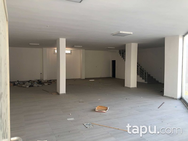 Osmaniye Bahçe Cumhuriyet Mahallesinde 275 m2 Dükkan