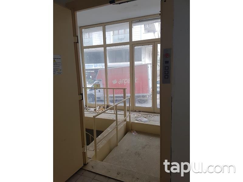 Kocaeli Gebze Mustafapaşa Mahallesinde 576 m2 Dükkan