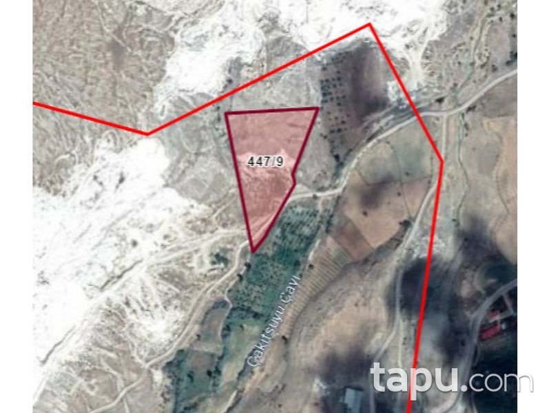 Niğde Ulukışla Darboğaz 'da 23 Dönüm Tarla