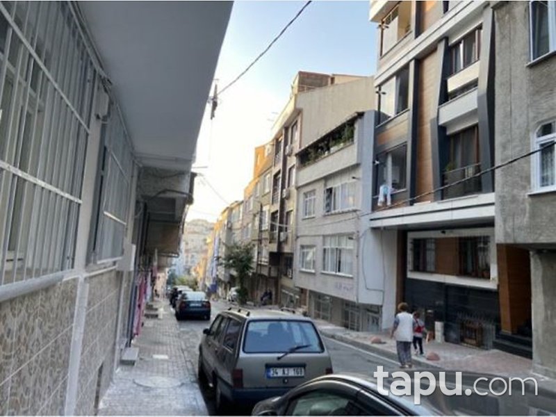 Gaziosmanpaşa Merkez'de 93 m2 Daire