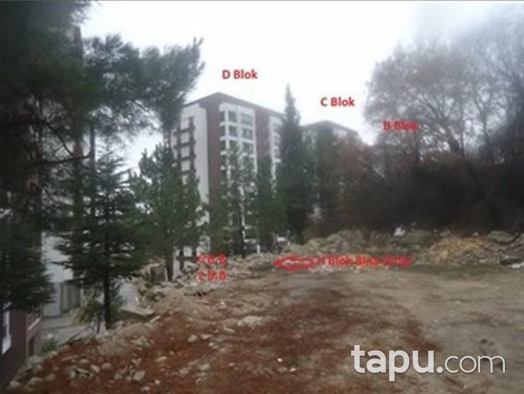 Bilecik Merkez Bahçelievler Mahallesi Cemre Yaşam Sitesi'nde 1+1 45 m2 Daire