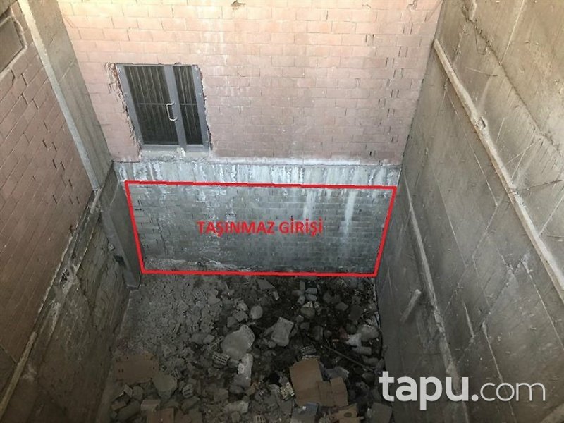 Van İpekyolu Vali Mithat Bey Mahallesi'nde 540 m2 Depo/Garaj