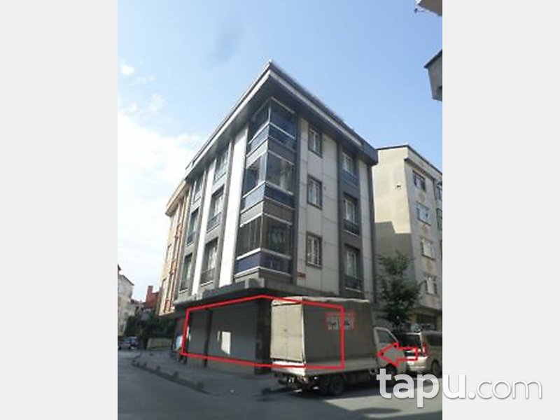 İstanbul Bağcılar Hürriyet Caddesi'nde İskanlı 64 m2 Depolu Dükkan