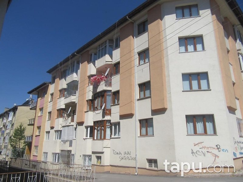 Sivas Merkez Akdeğirmen Mahallesi'nde İskanlı 150 m2 Daire