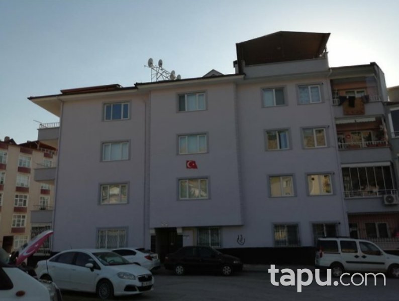 Tokat Merkez Soğukpınar Mahallesi'nde İskanlı 4+1 Çatı Katlı Mesken