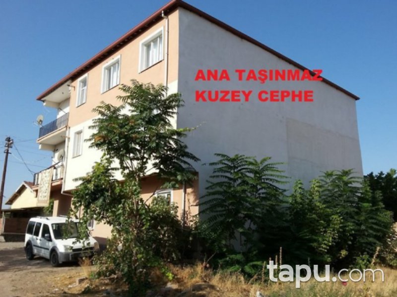 Yozgat Yerköy Hüyük Mahallesi'nde 84 m2 İskanlı Dükkan Deposu