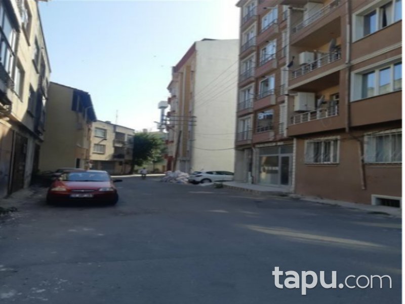 Tekirdağ Çorlu Hıdır Ağa Mahallesi'nde 120 m2 Depolu Dükkan