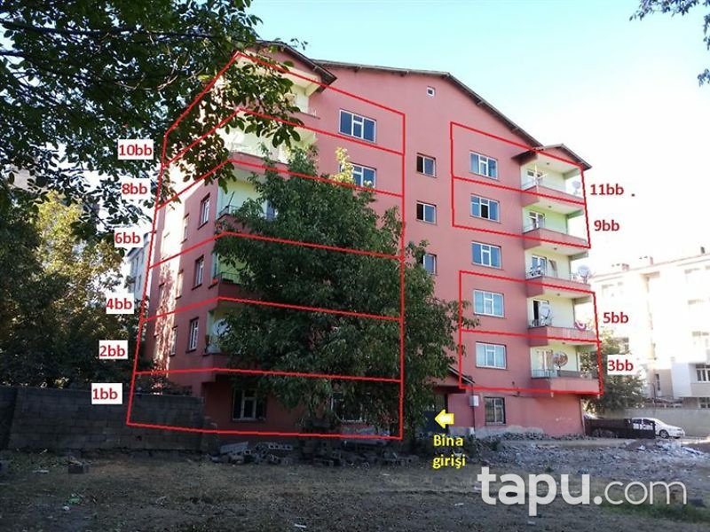 Bitlis Tatvan Saray Mahallesi'nde 3+1 İskanlı Daire